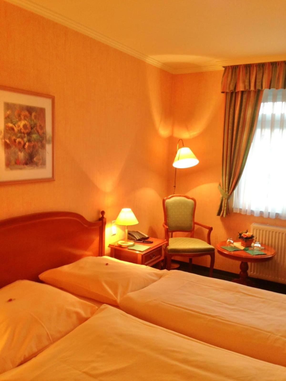 Pension Alter Kutschenbauer Wernigerode Oda fotoğraf